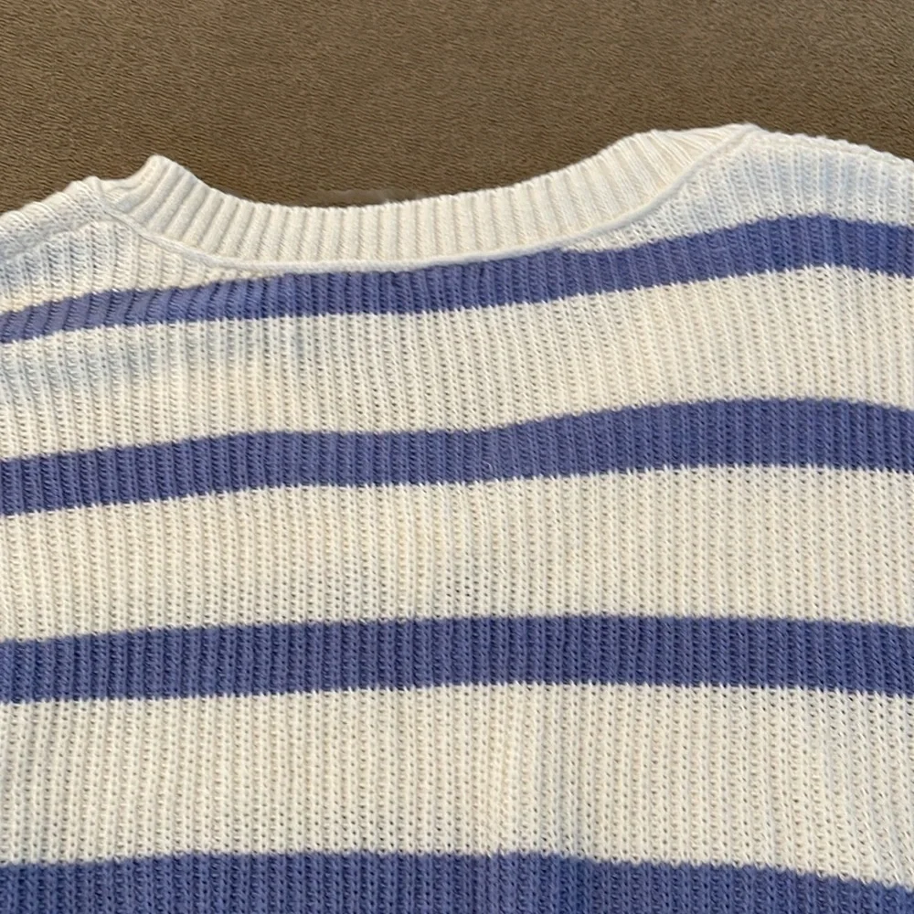 Wild Fable Size XXL White Purple Striped Cropped Sweater (BB) - Picture 7 of 7